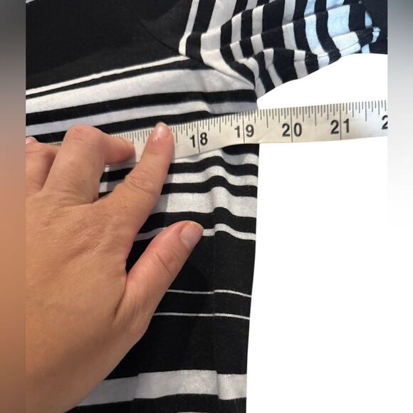 Tory Burch Mariana dress, Small. NWT - Picture 7 of 9
